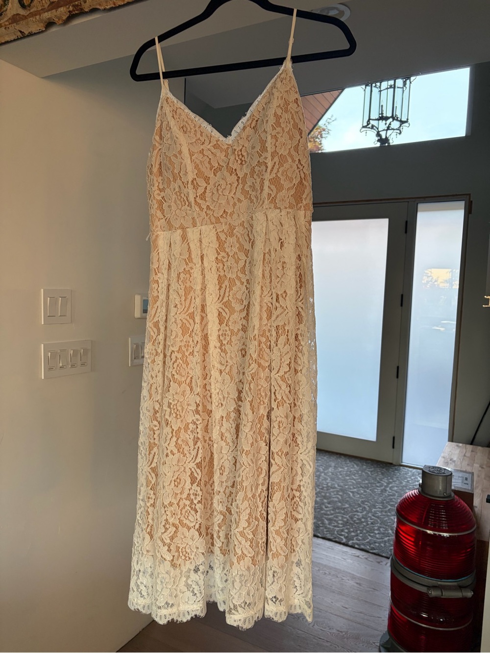 Women's Lace Spaghetti Strap Dress in Cream